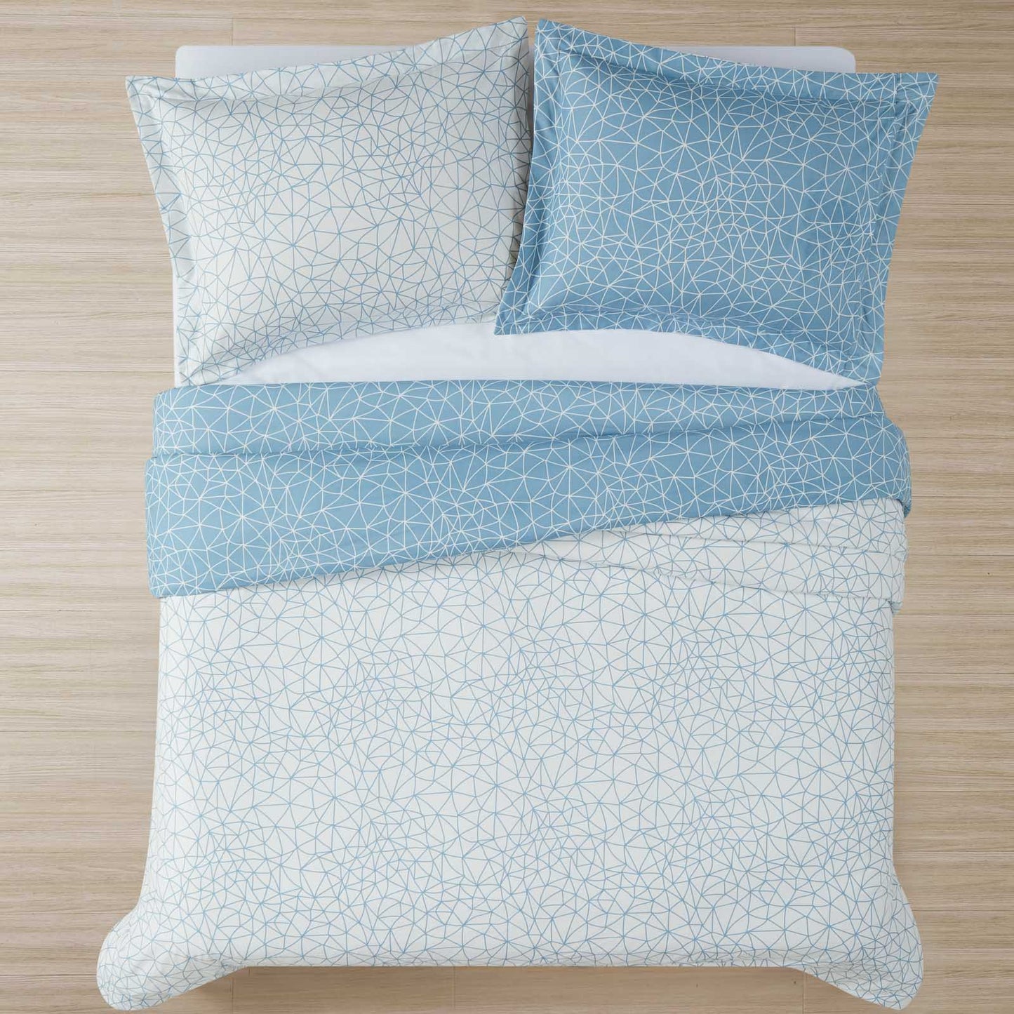 Freeform Reversible Comforter Set, Blue