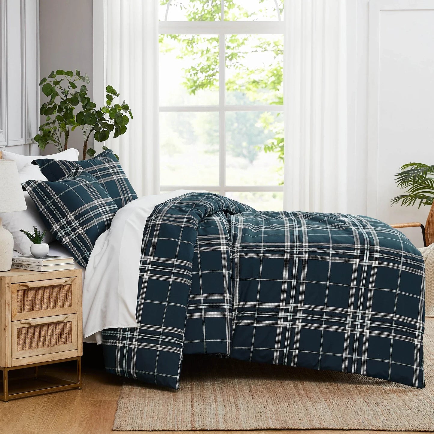 Simple Plaid Comforter Set, Blue